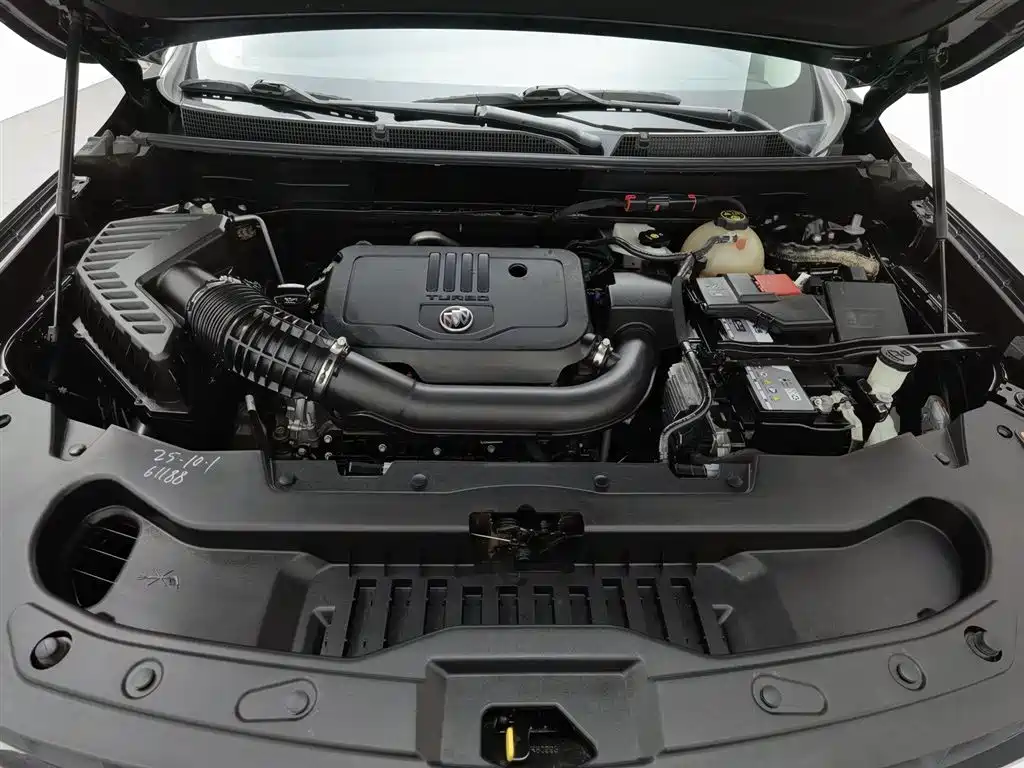 Buick Enclave 2022 652T Luxury 7 мест