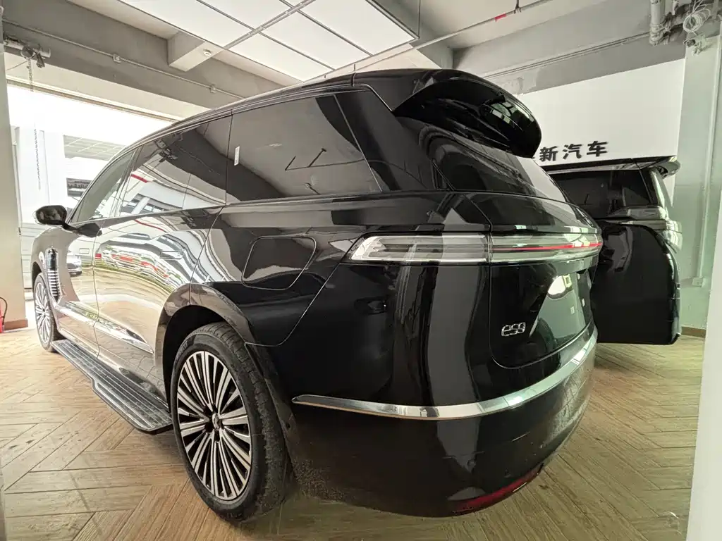 NIO 蔚来ES9 — миниатюра 11