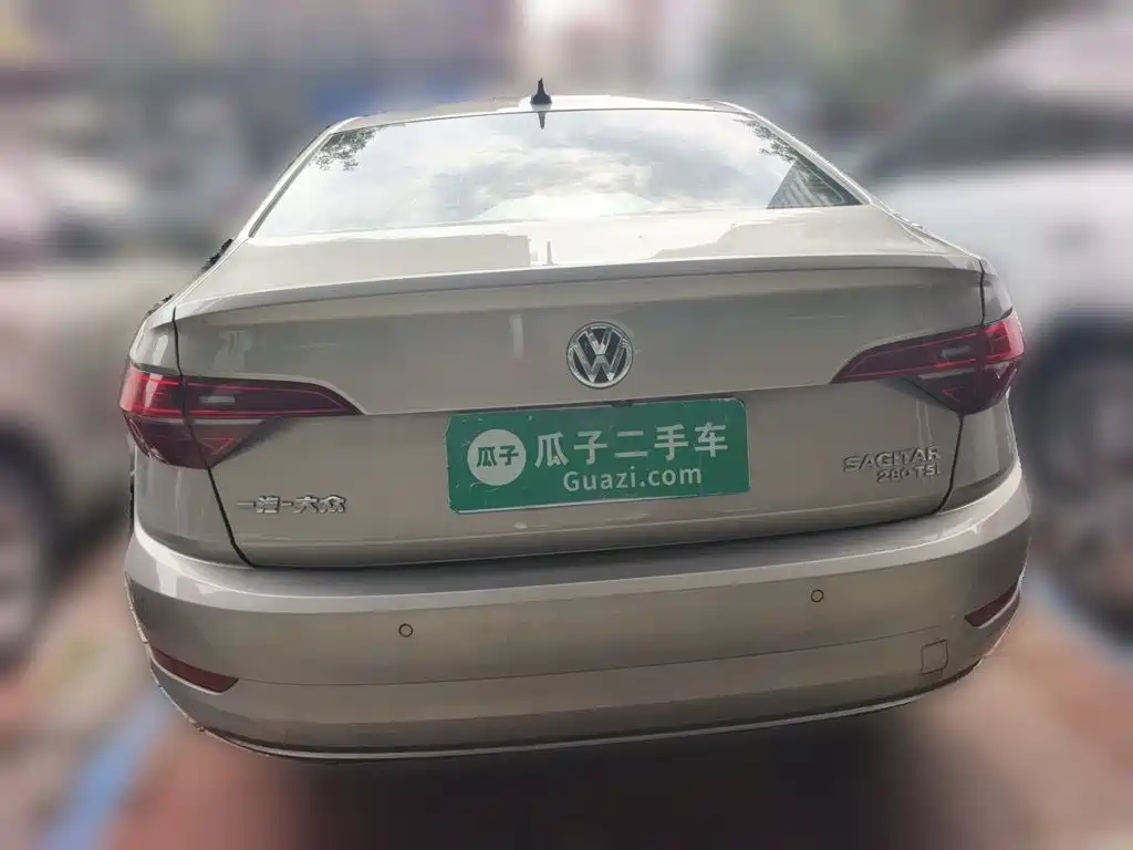 Volkswagen Sagitar — миниатюра 3