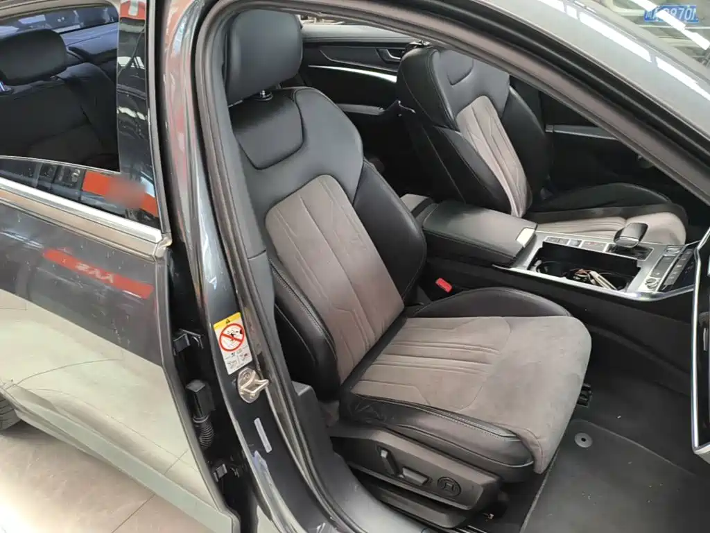Audi A6L — миниатюра 25