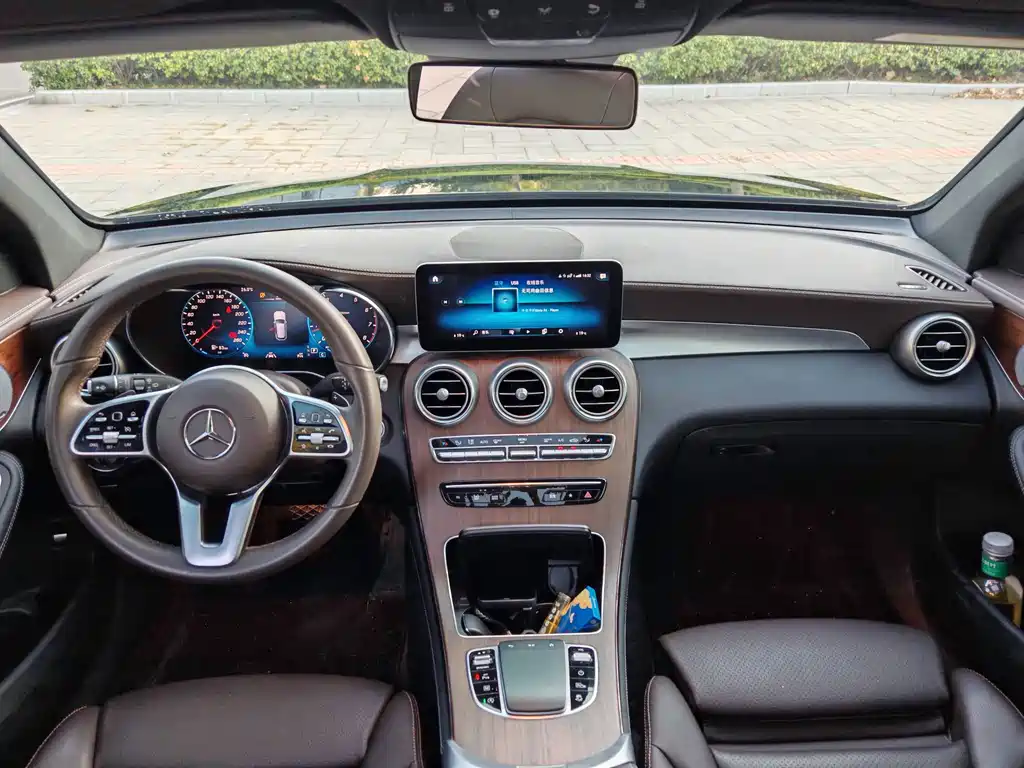 Mercedes-Benz GLC — миниатюра 8