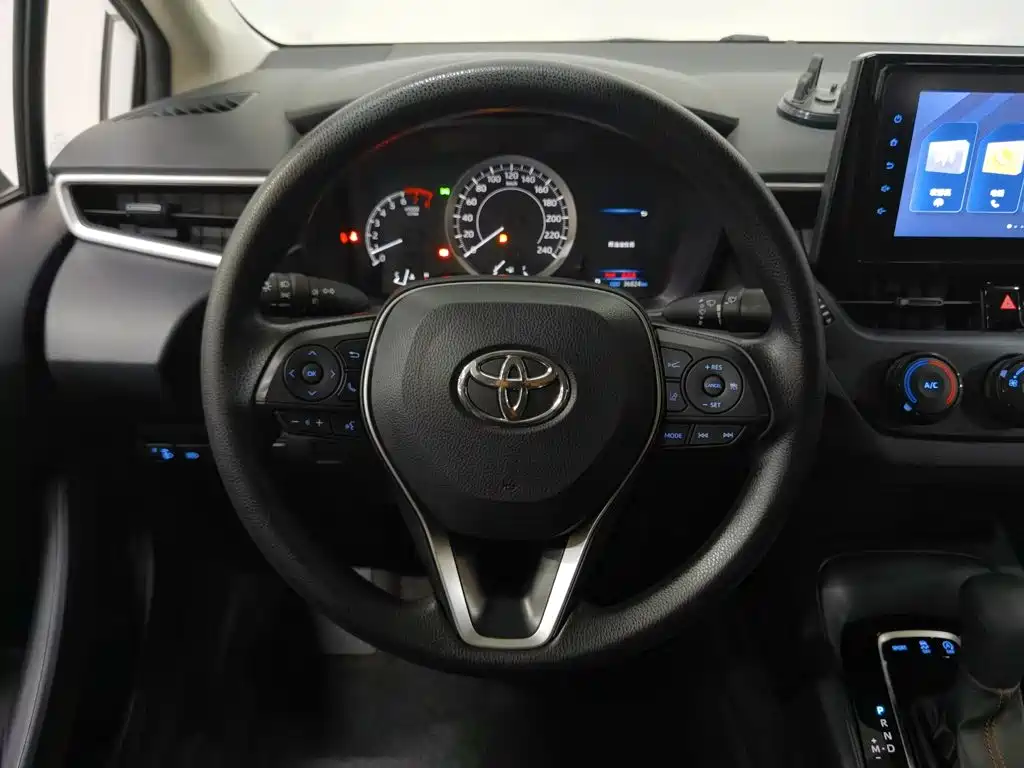 Toyota Corolla — миниатюра 11