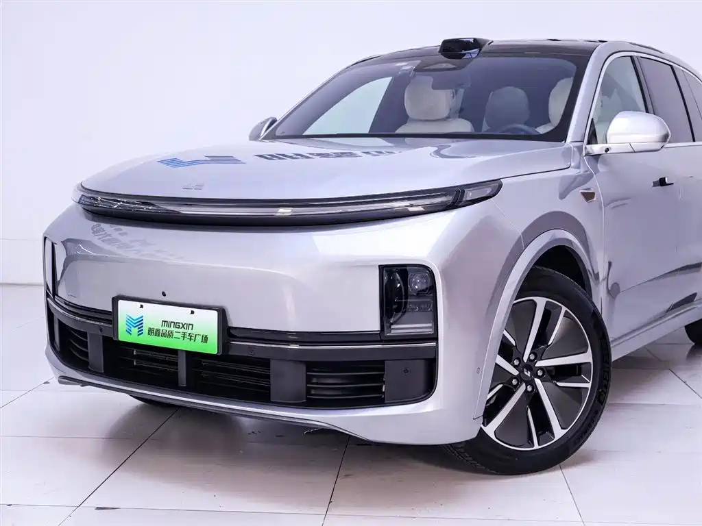 IDEAL CAR IDEAL L8