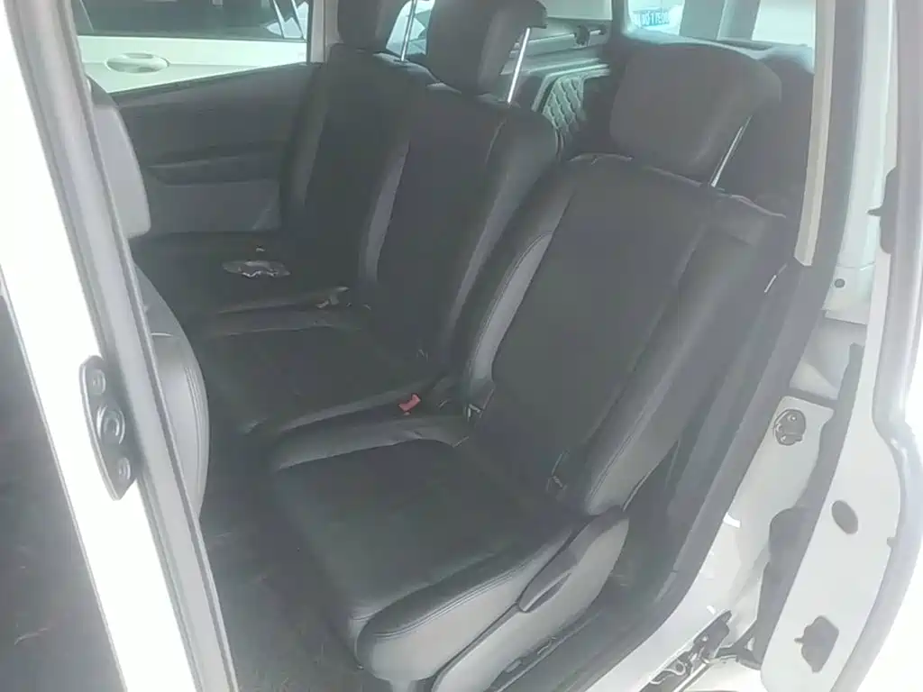 Volkswagen Sharan — миниатюра 17