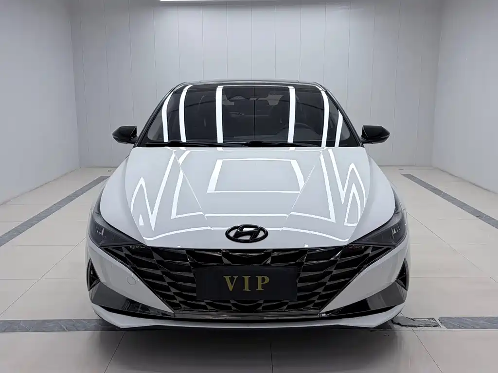 Hyundai Elantra — миниатюра 2