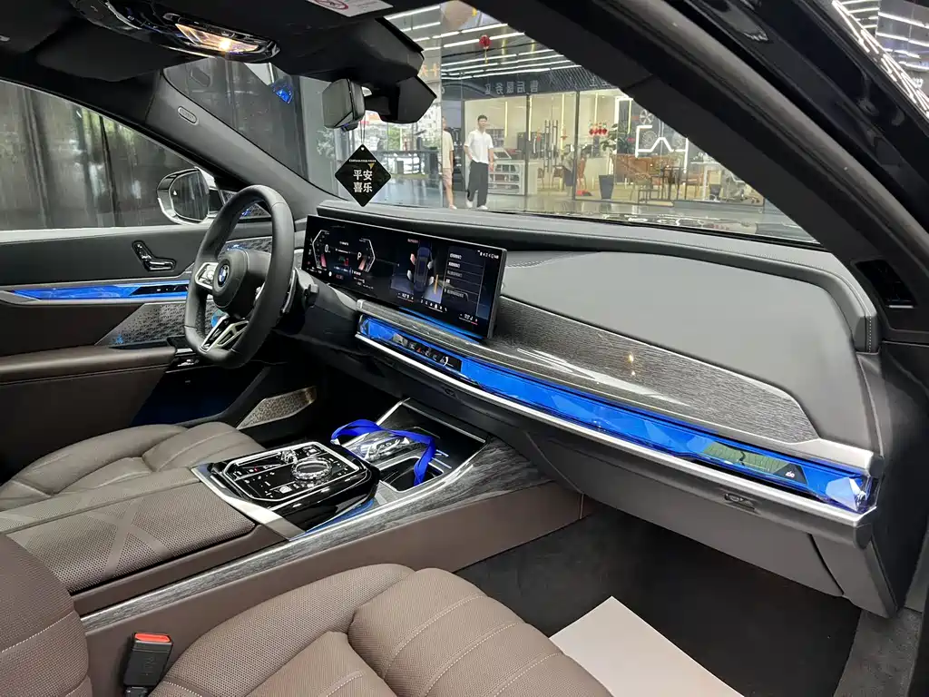 BMW 7 Series 7 2023 740Li Premium M Sport