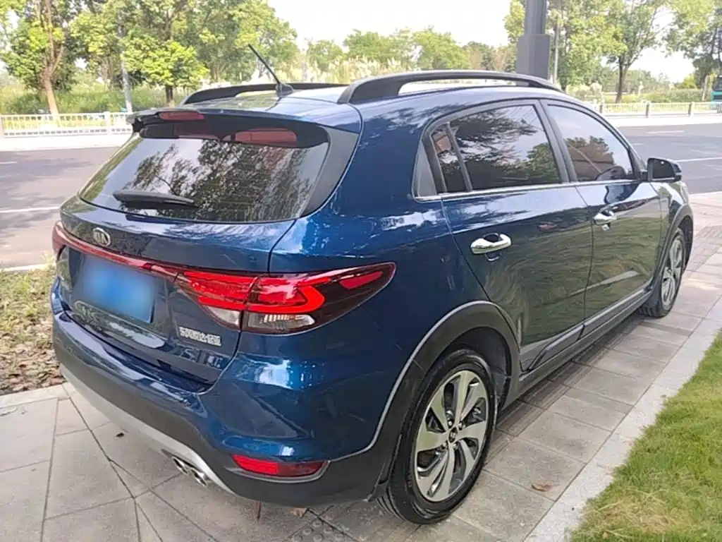 Kia KX Cross — миниатюра 7