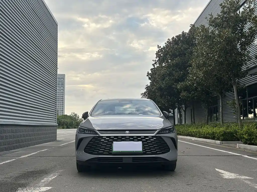BYD Qin PLUS — миниатюра 8