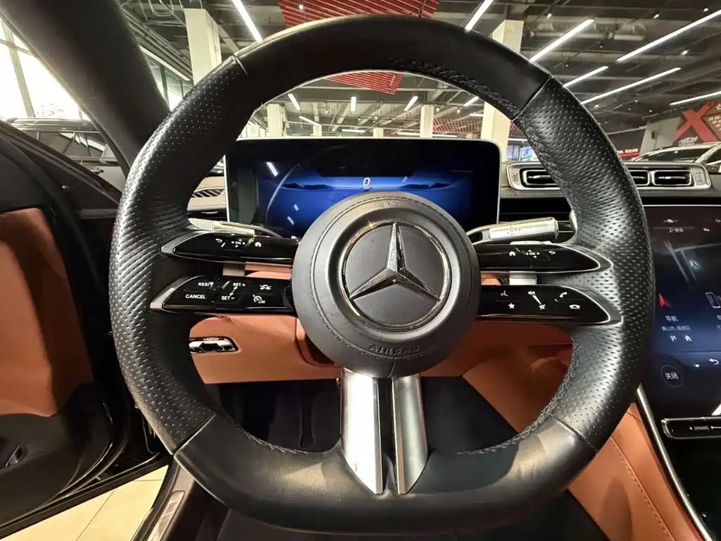 Mercedes-Benz S-Class — миниатюра 10