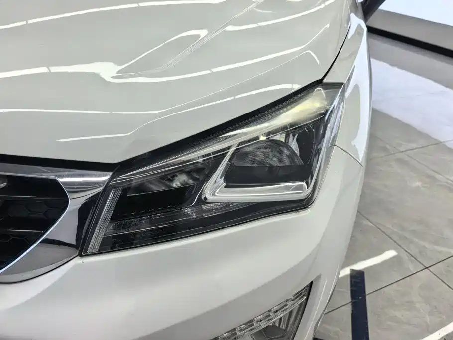 Changan CS15 — миниатюра 5