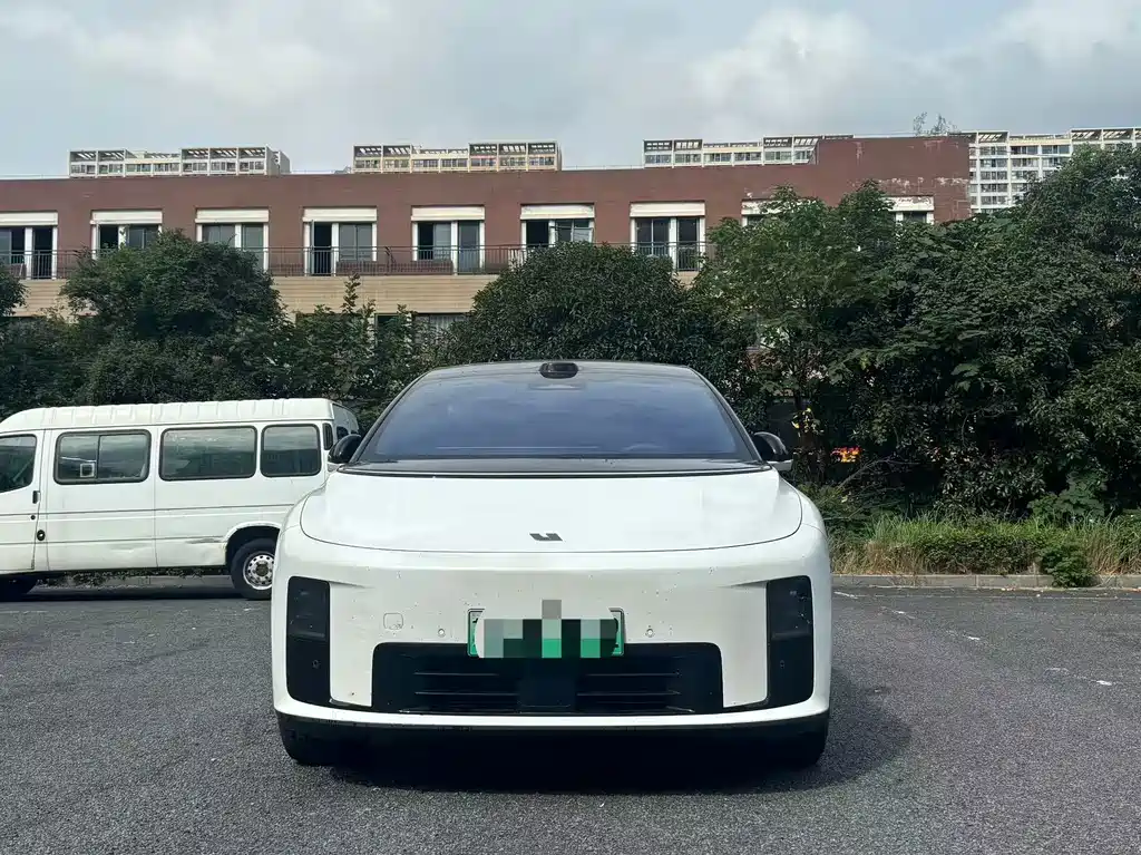 Li Auto Li i8 — миниатюра 3