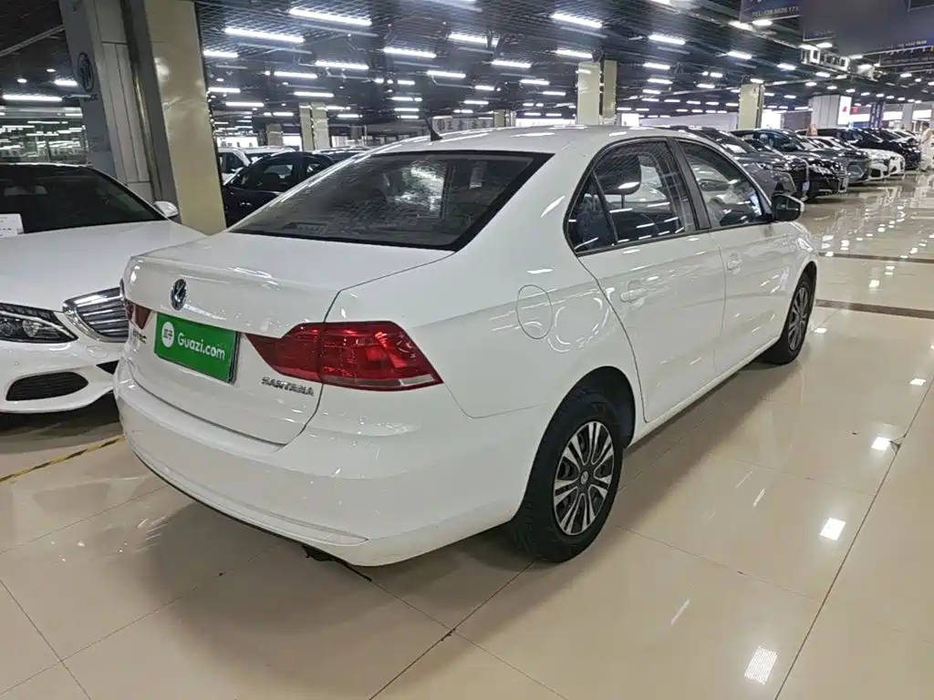 Volkswagen Santana — миниатюра 7