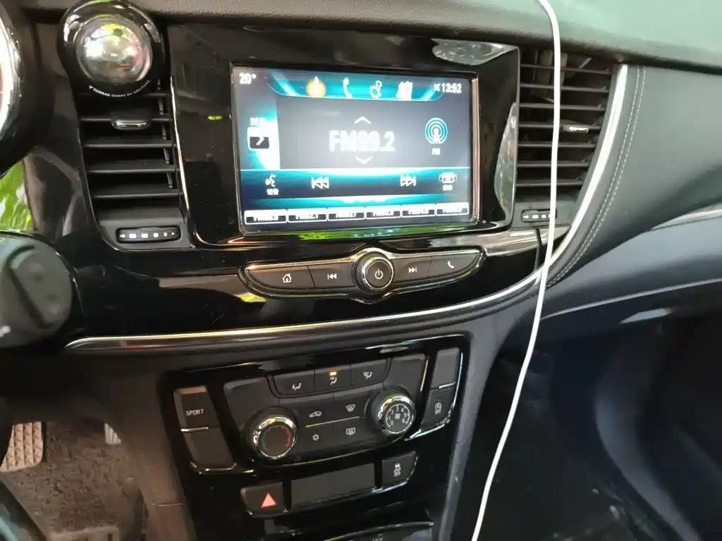 Buick Encore — миниатюра 14