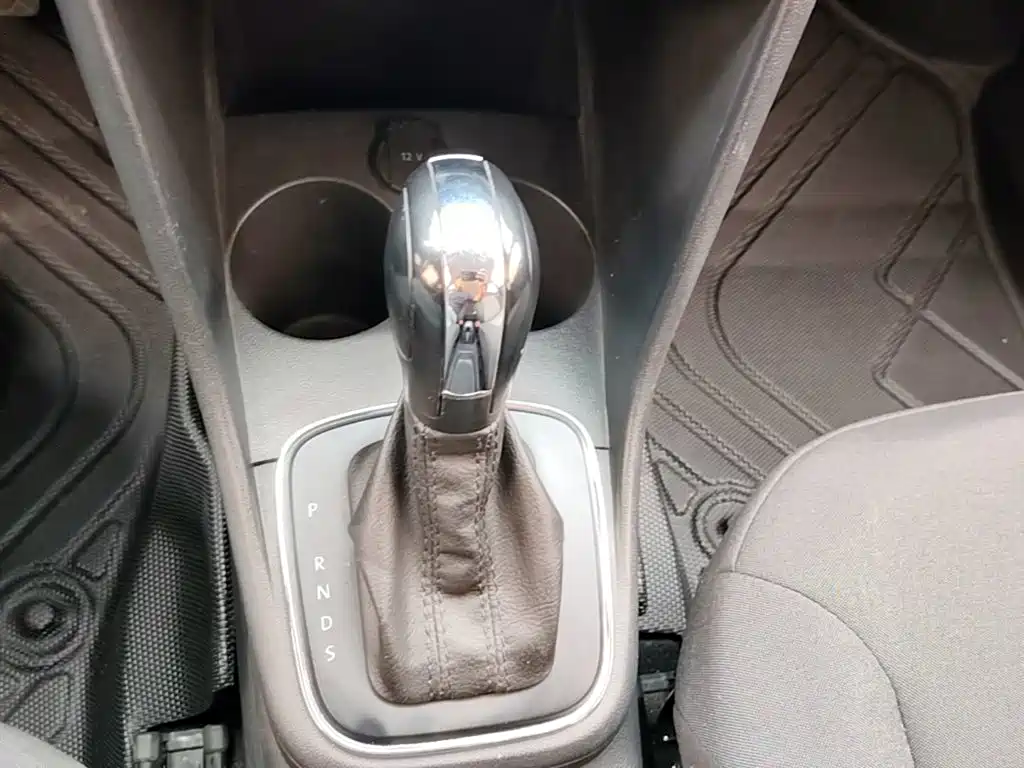 Volkswagen Polo — миниатюра 14