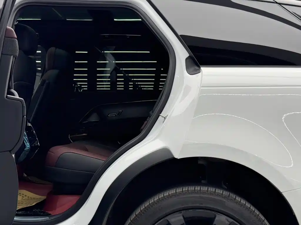 Land Rover Sport — миниатюра 9