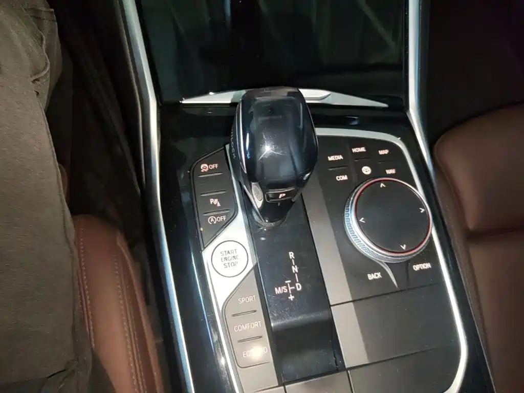 BMW 3 Series — миниатюра 14