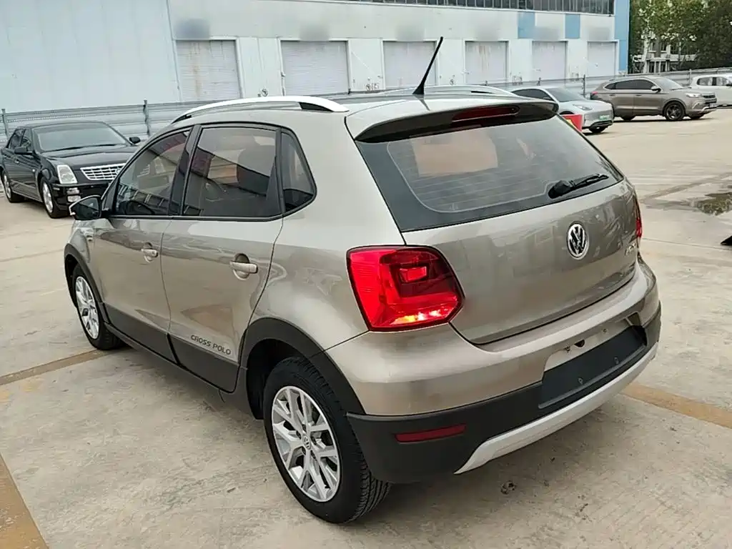 Volkswagen Polo — миниатюра 5