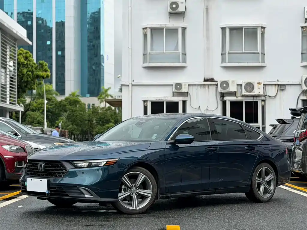 Honda Accord — миниатюра 10