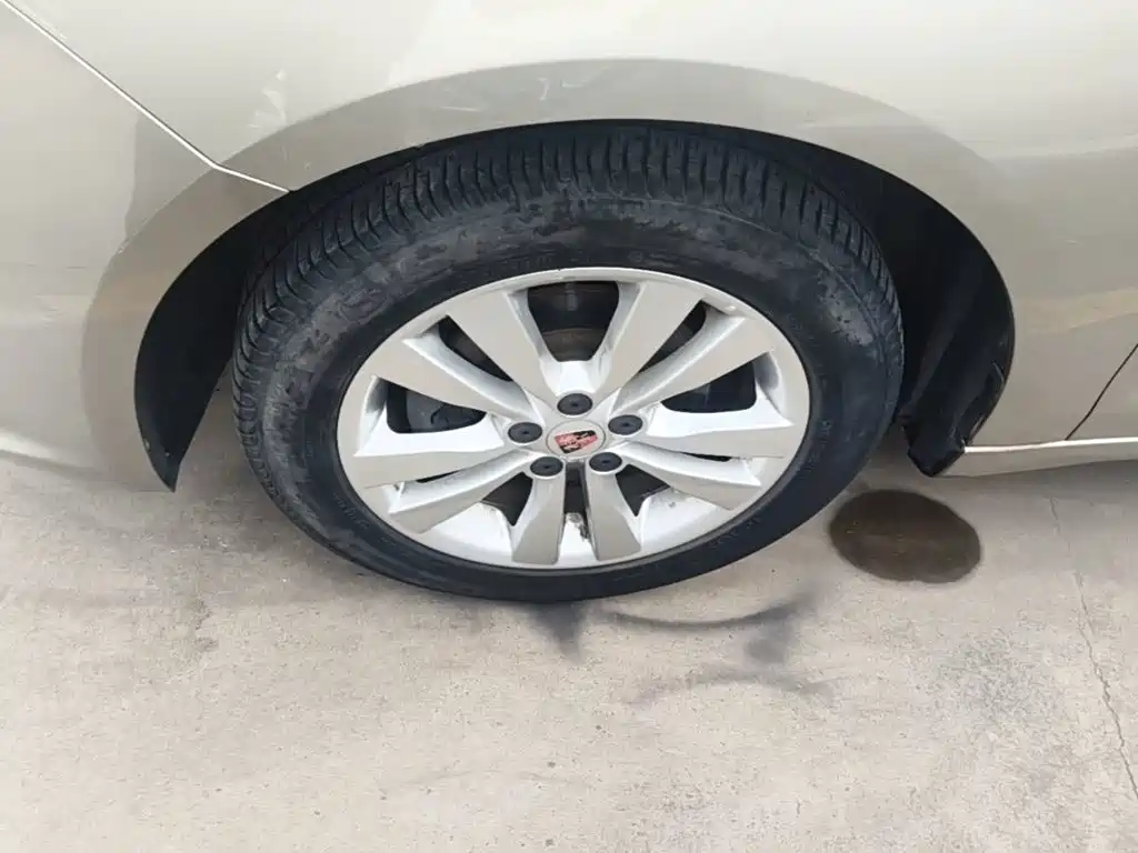 Roewe 360 — миниатюра 23