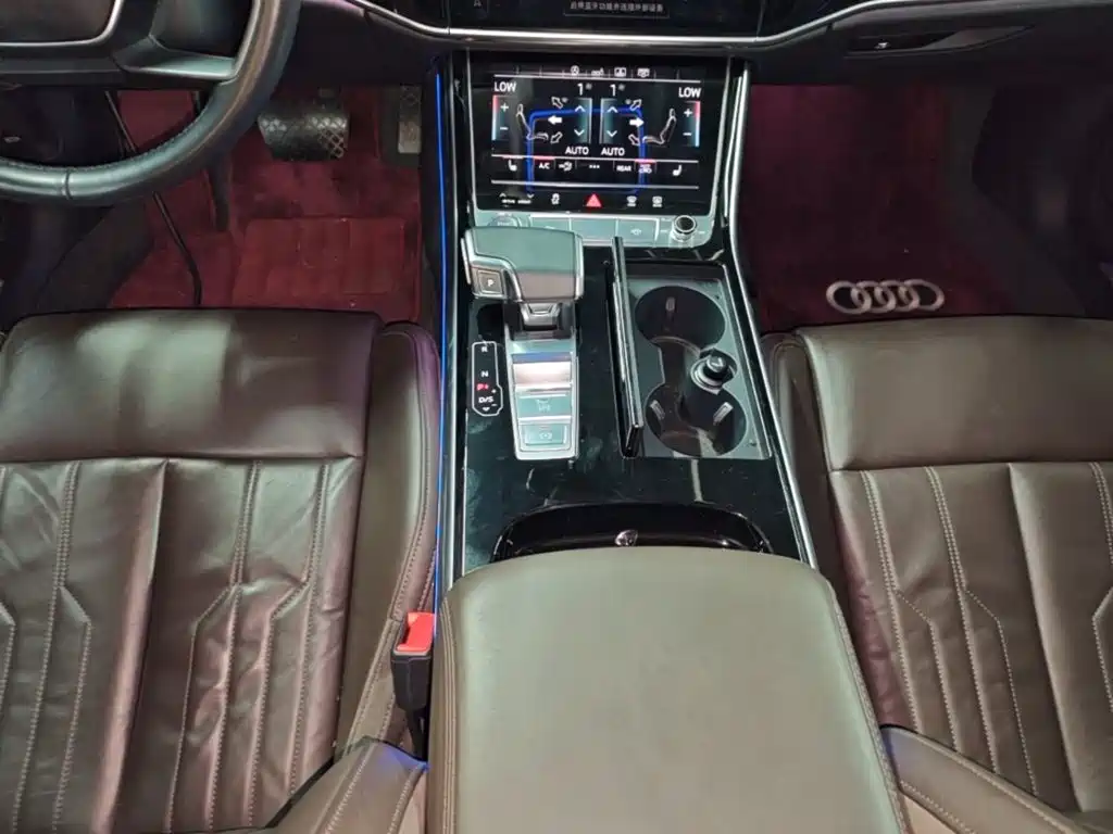 Audi A8 — миниатюра 14