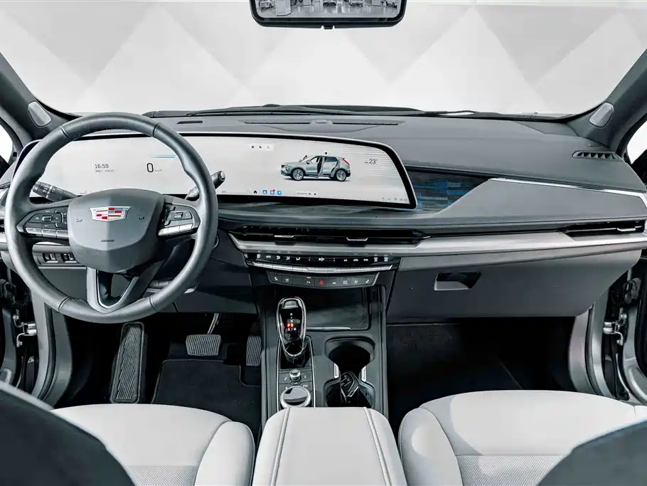 Cadillac XT4 — миниатюра 10