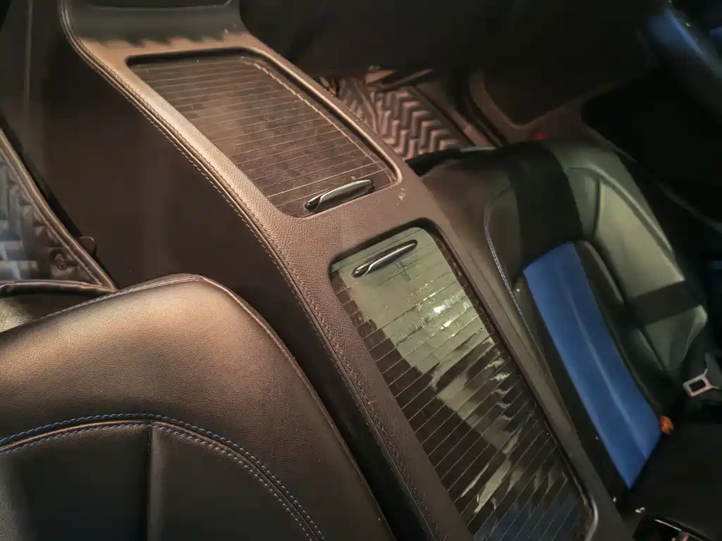 Mercedes-Benz CLS — миниатюра 13
