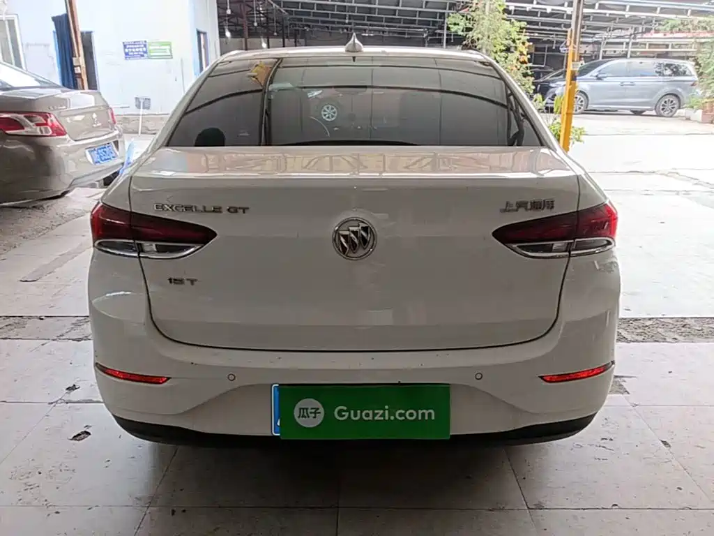 Buick Excelle — миниатюра 6