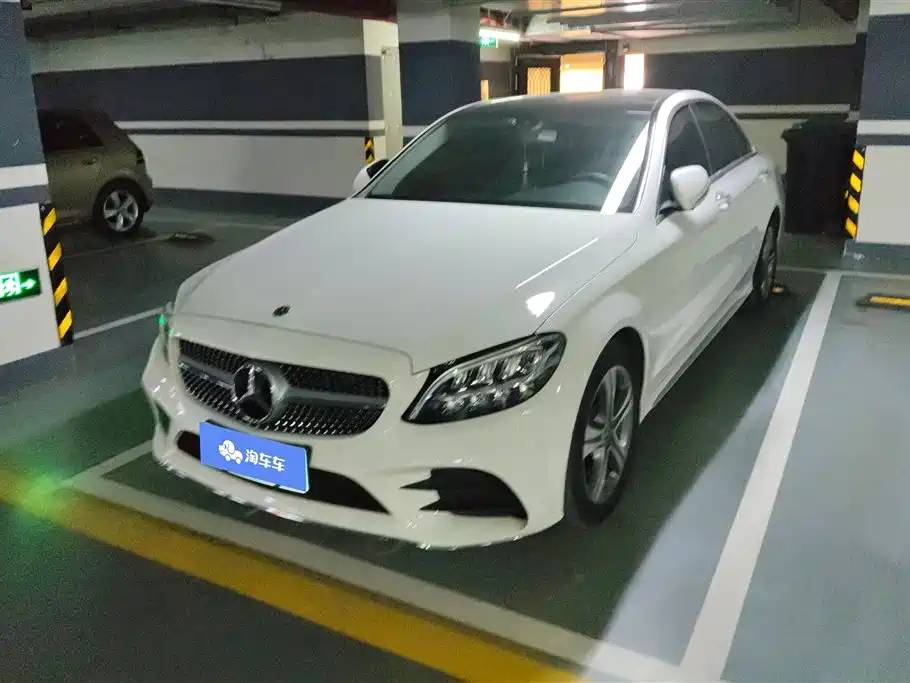 Mercedes-Benz C-Class 2019