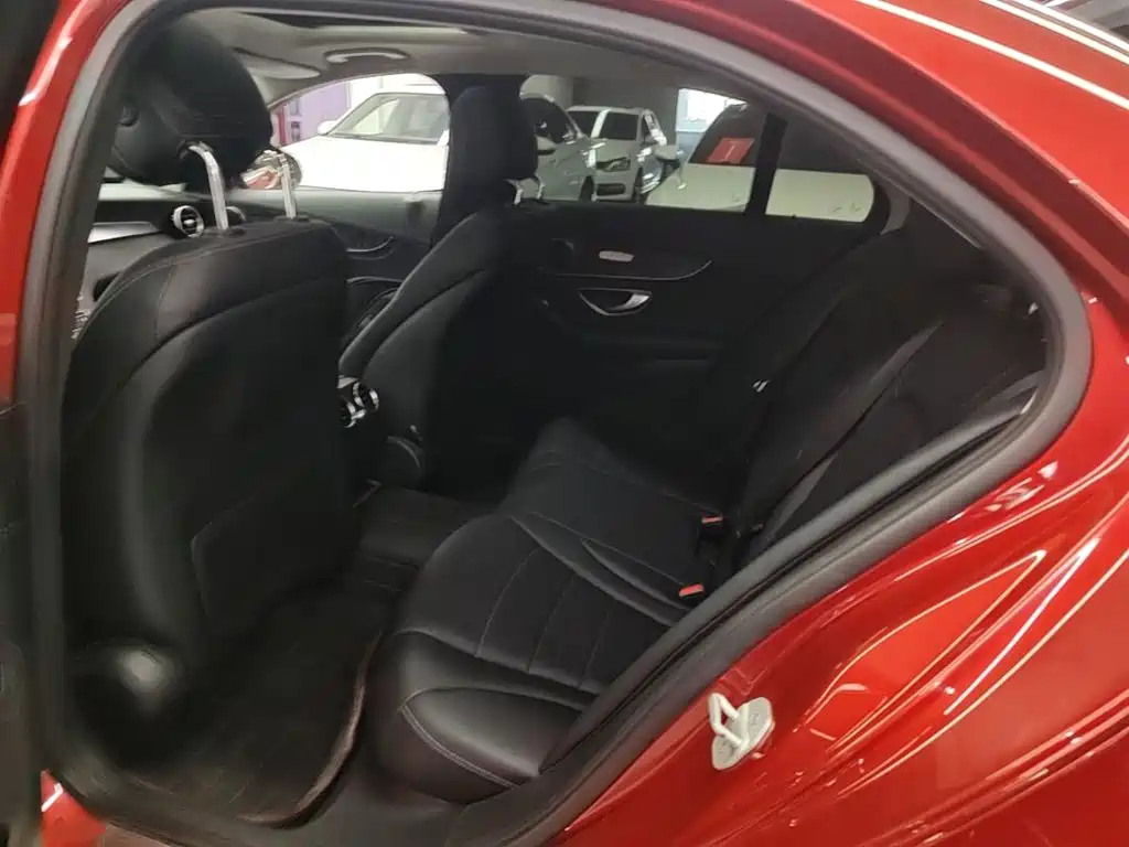 Mercedes-Benz C-Class — миниатюра 17