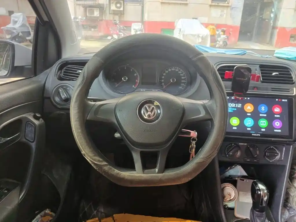 Volkswagen Polo — миниатюра 11