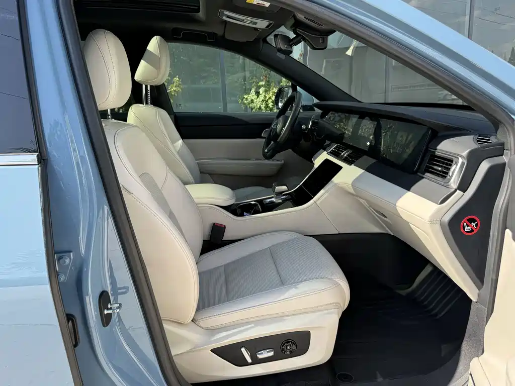 Li Auto Li ONE — миниатюра 14