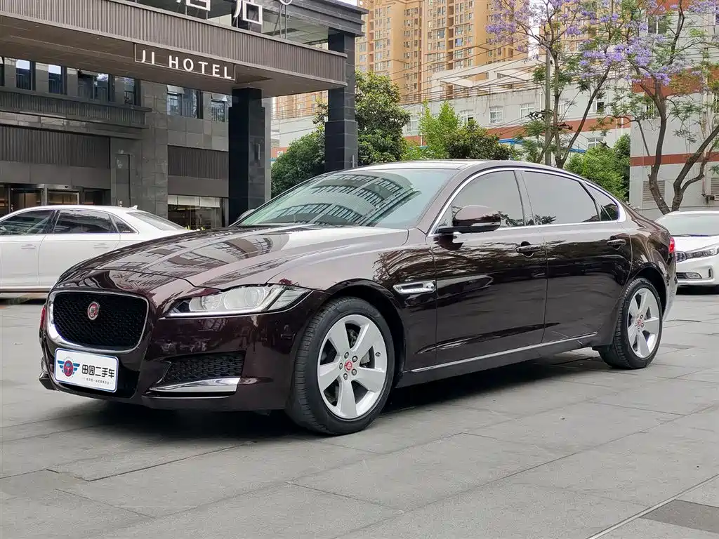 Jaguar XFL 2021