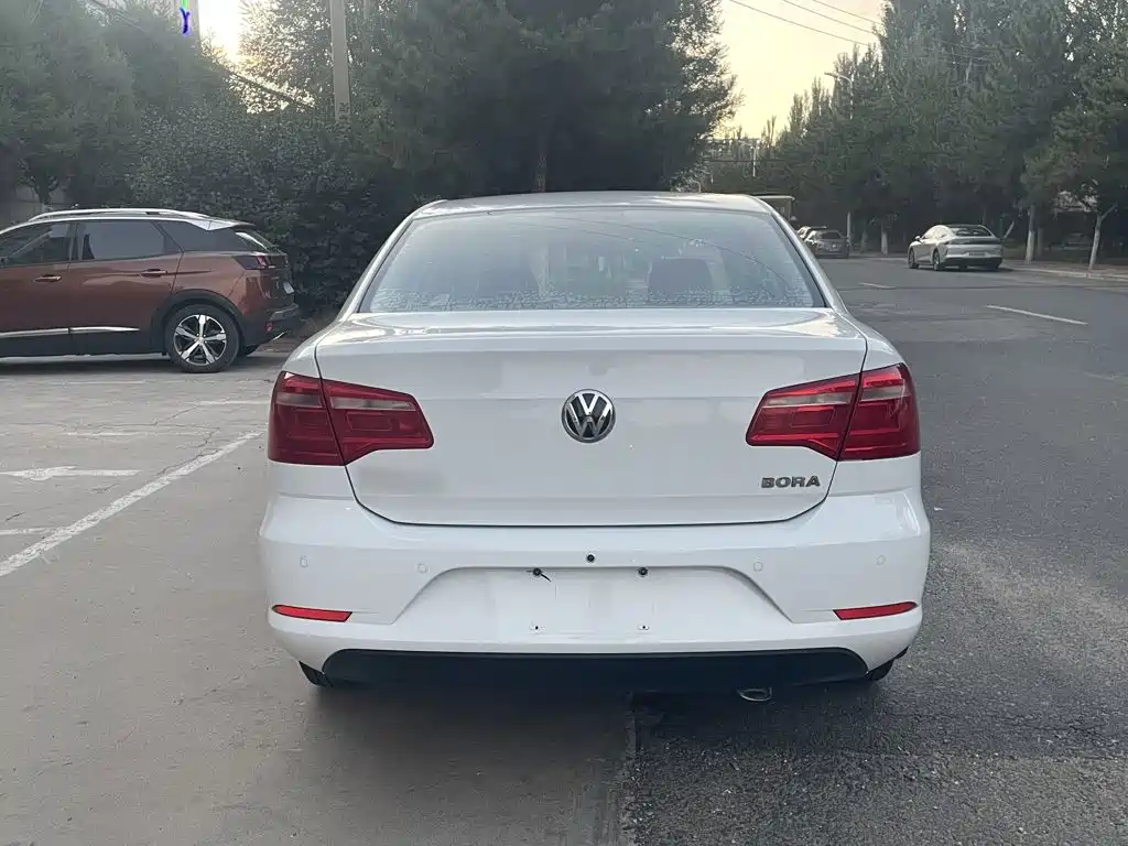 Volkswagen Bora — миниатюра 23