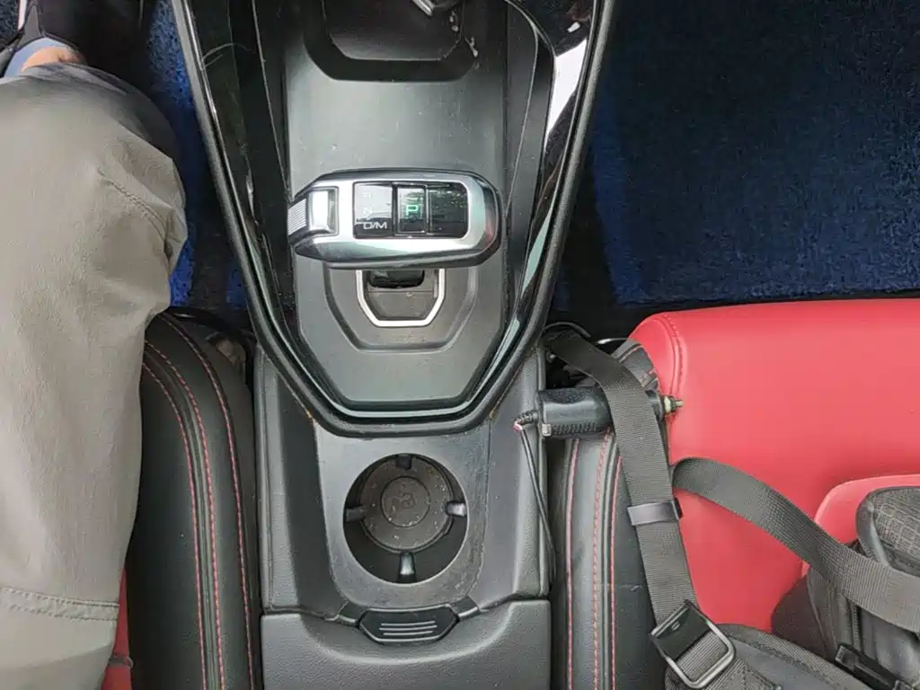 Haval H2s — миниатюра 14
