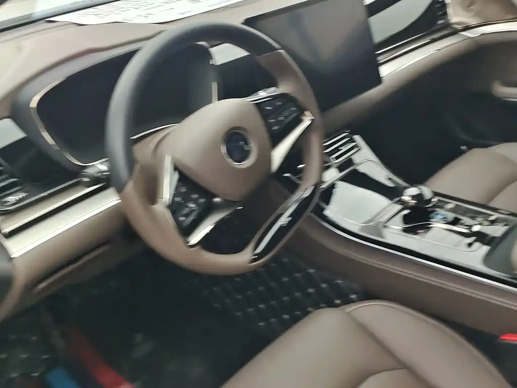 BYD Han — миниатюра 6