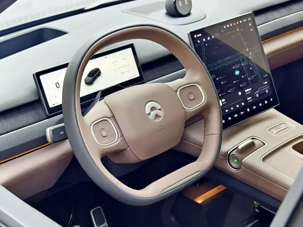 NIO ES8 2023 75kWh Executive