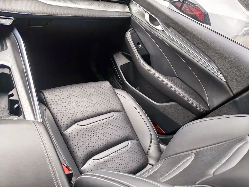 Geely Xingrui — миниатюра 8