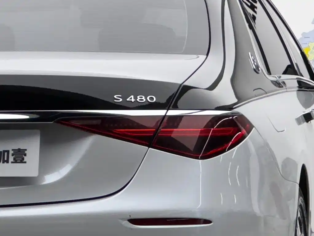 Mercedes-Benz S-Class — миниатюра 6