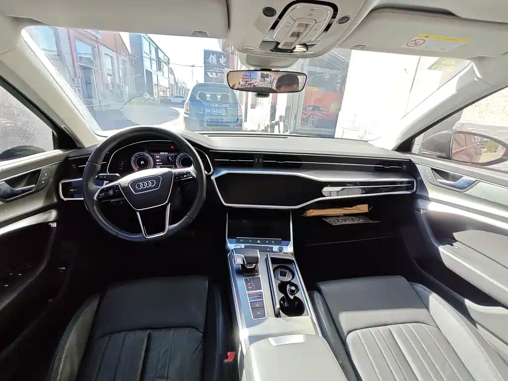 Audi A6L — миниатюра 12