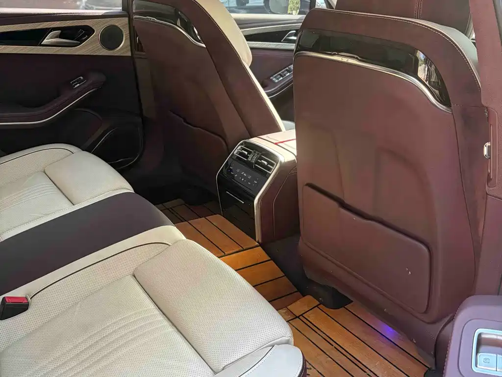 Hongqi Hongqi H9 — миниатюра 6