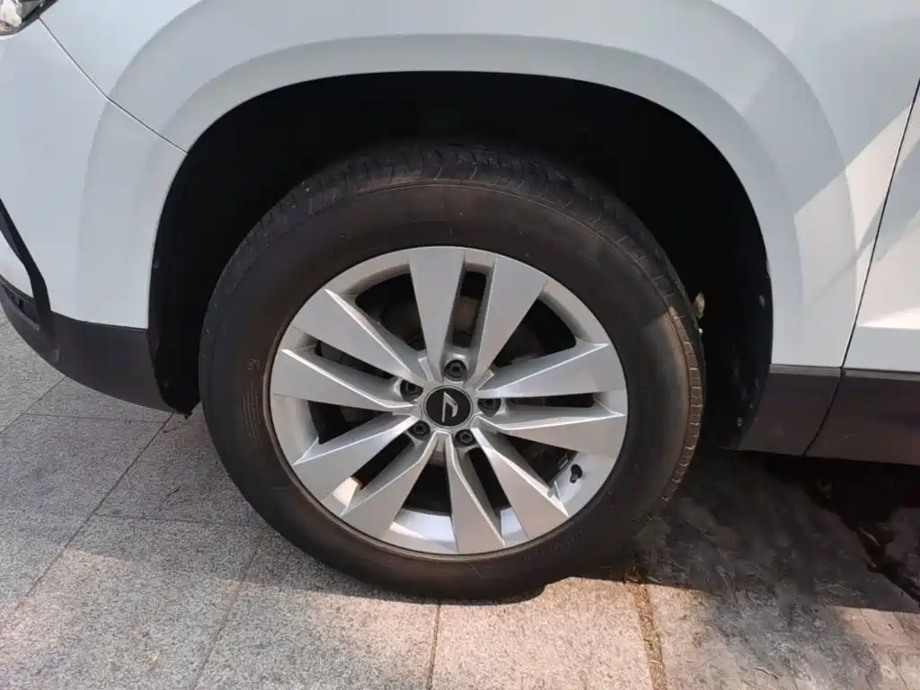 Jetta VS5 — миниатюра 23