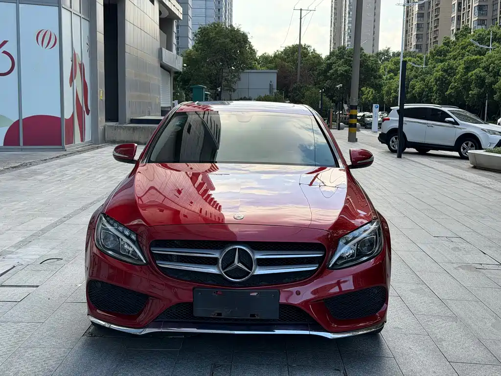 Mercedes-Benz C-Class — миниатюра 2
