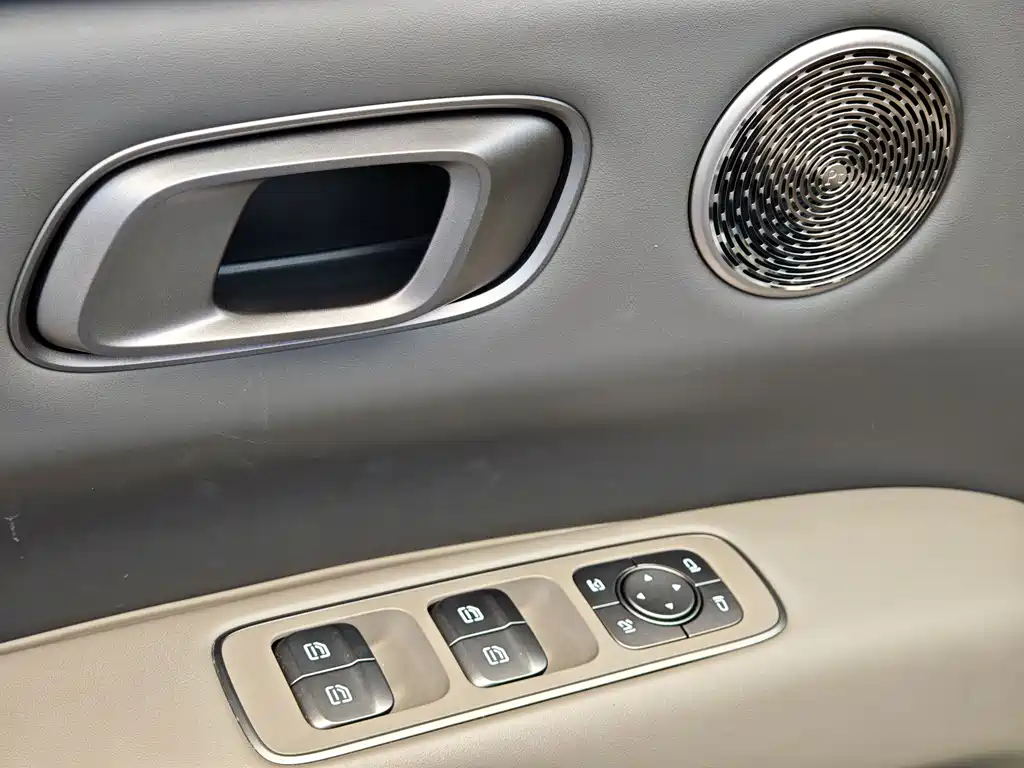 Li Auto Li i6 — миниатюра 16