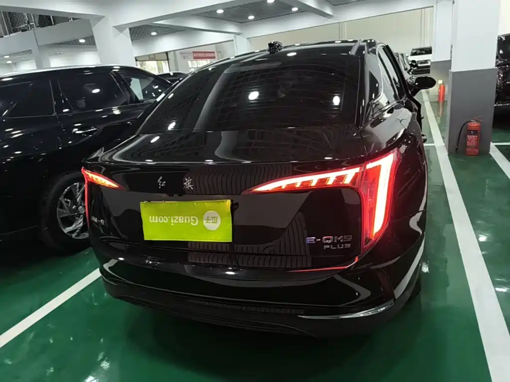 Hongqi Hongqi E-QM5 — миниатюра 6