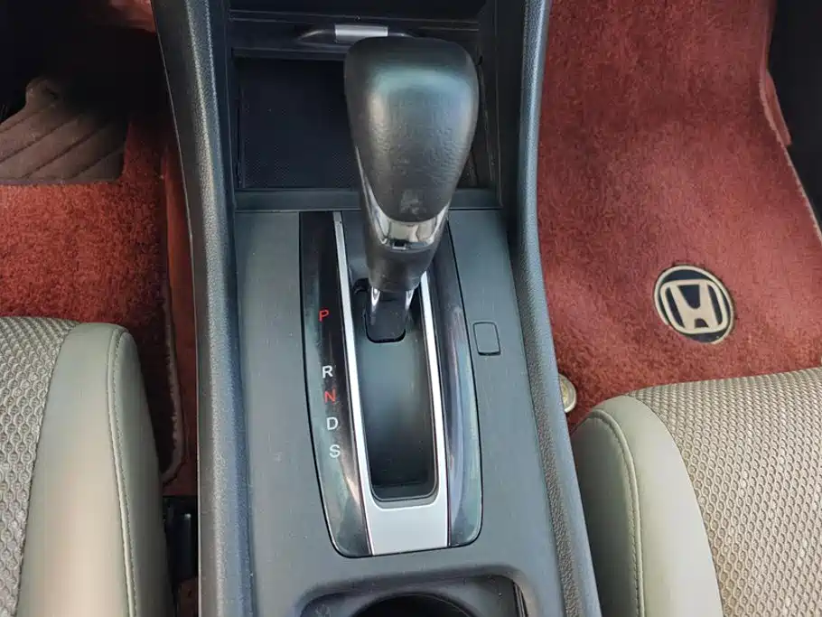 Honda Jade — миниатюра 16