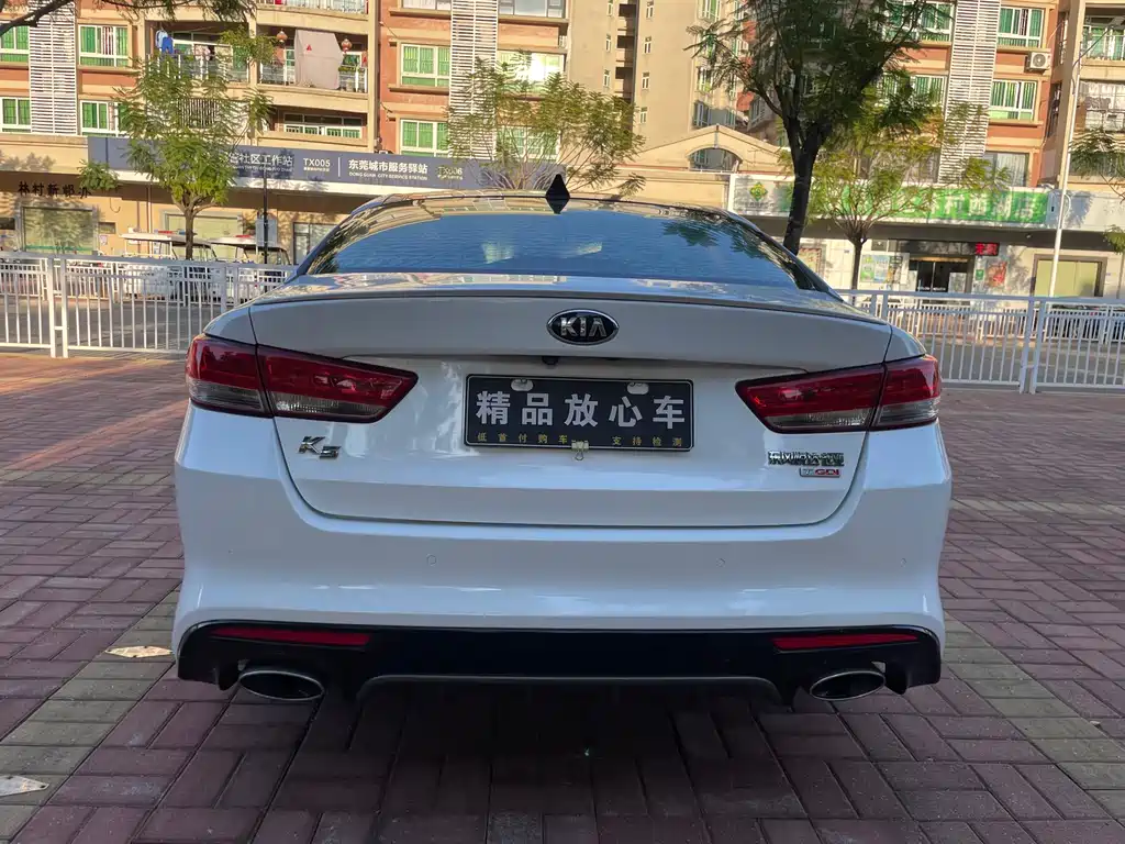 Kia K5 — миниатюра 5