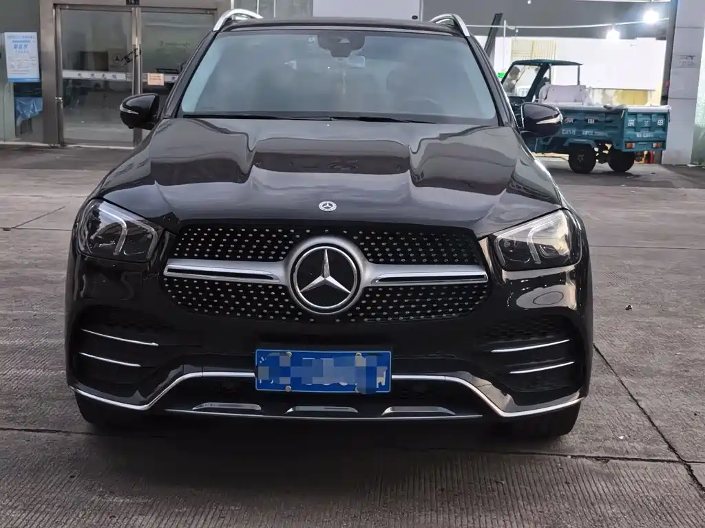Mercedes-Benz GLE (Import) — миниатюра 2