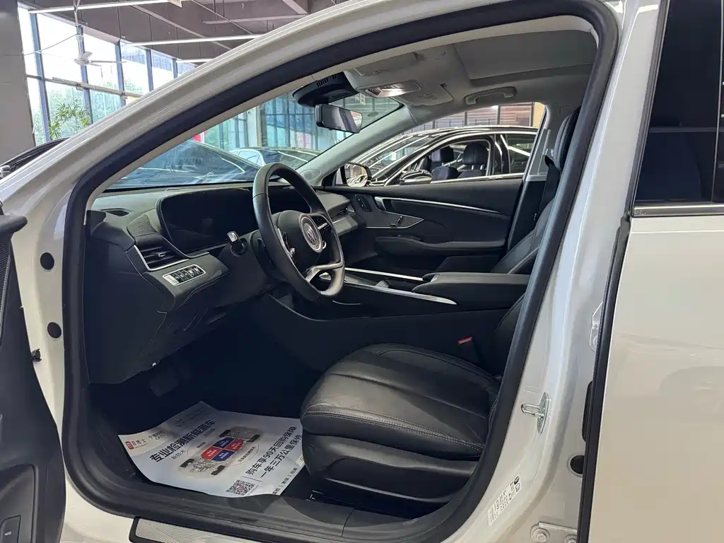 Buick LaCrosse — миниатюра 4