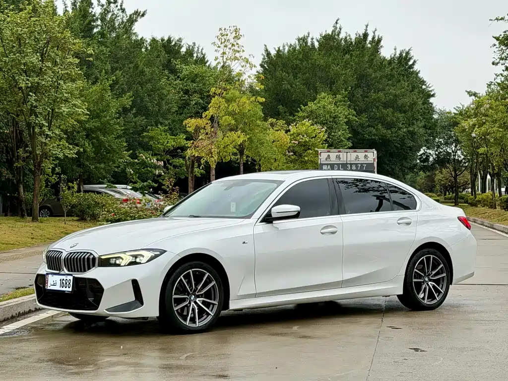 BMW 3 Series — миниатюра 2