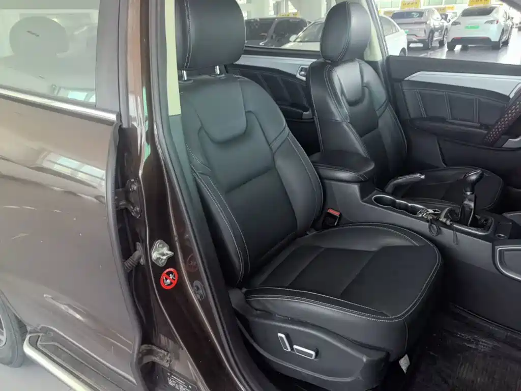 Geely Vision X6 — миниатюра 25